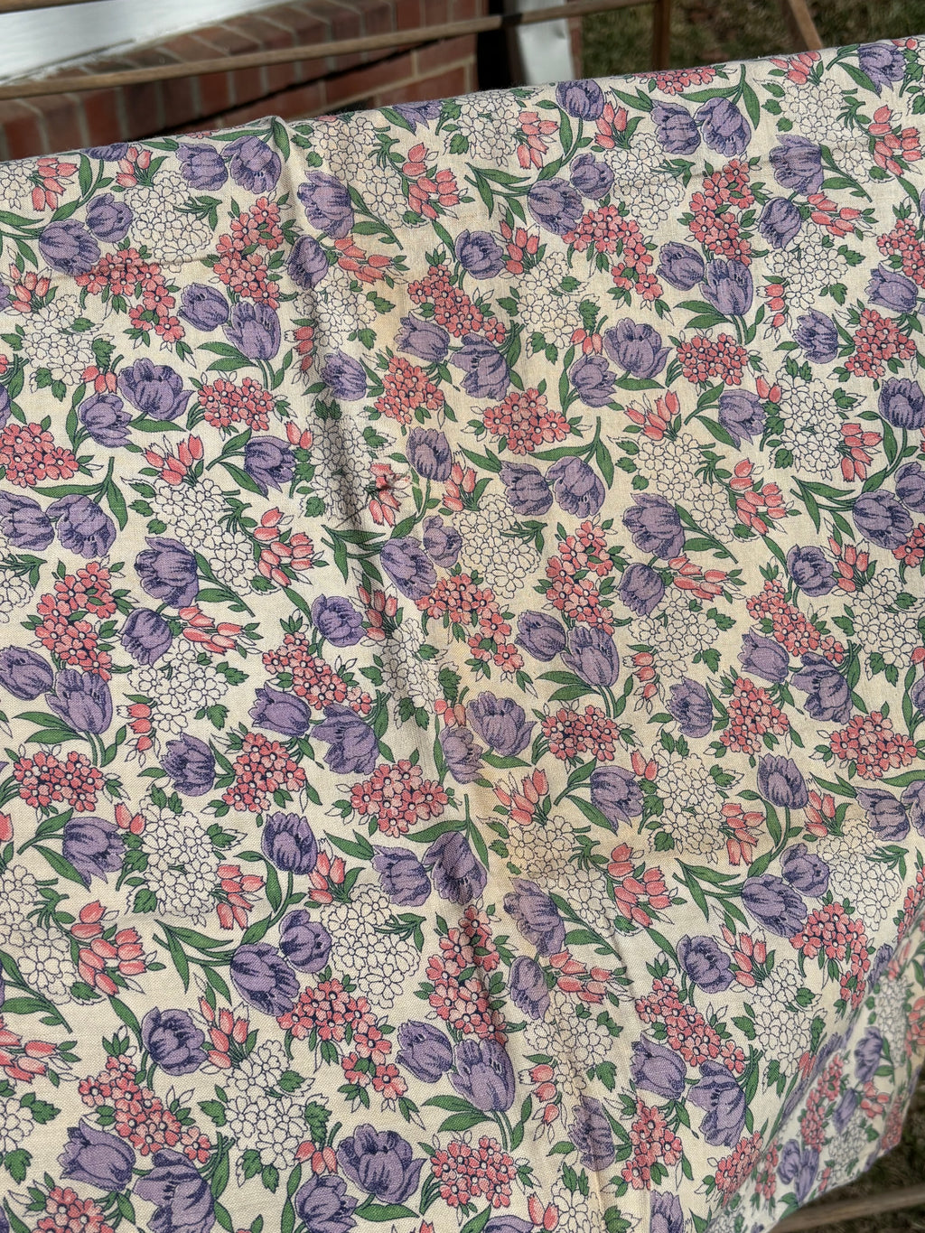 Bundle 1 Vintage Floral Fabric Bundle Quilting Cotton Large Cuts Cottage Prints (3 Pieces)