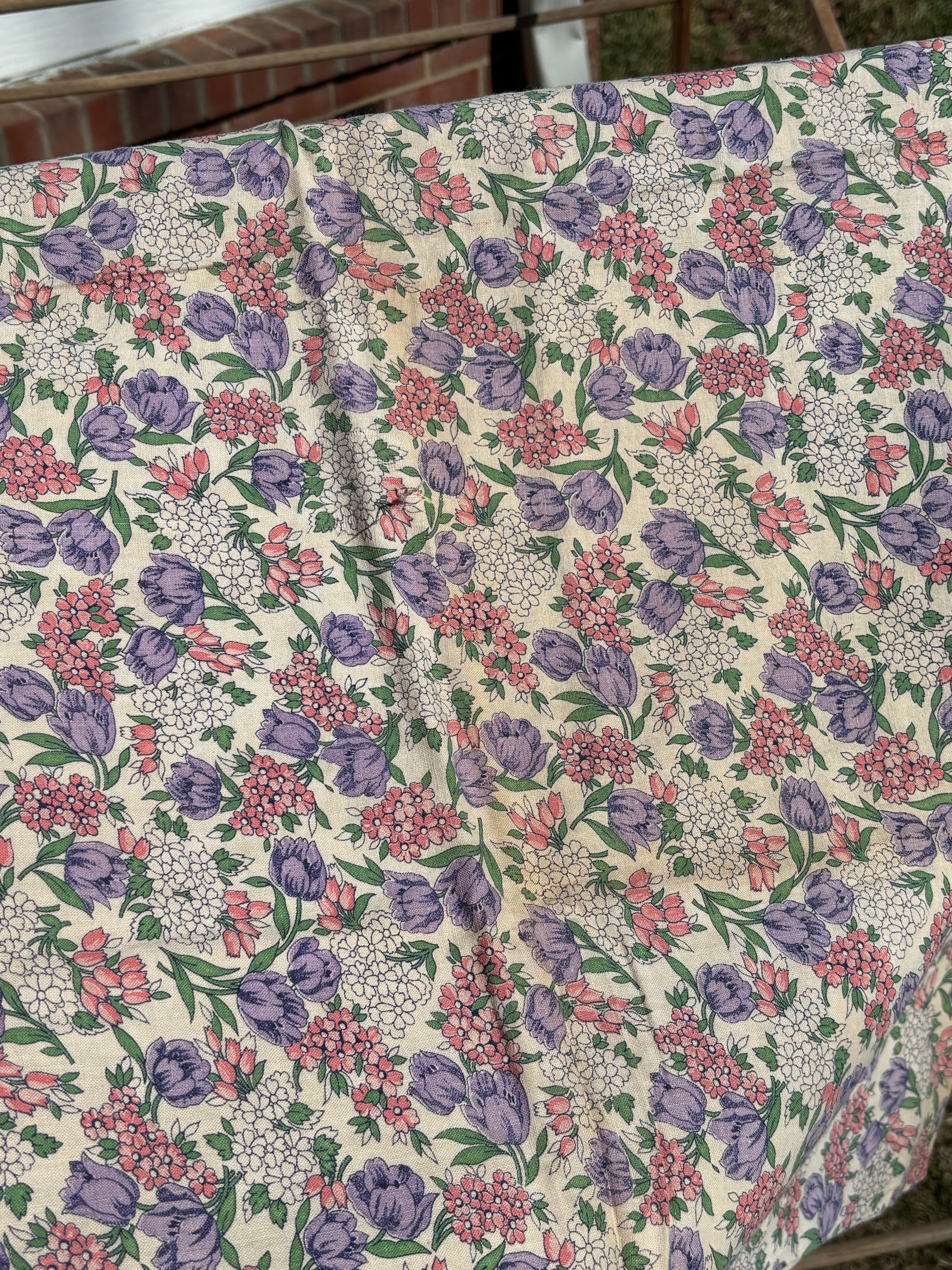 Bundle 1 Vintage Floral Fabric Bundle Quilting Cotton Large Cuts Cottage Prints (3 Pieces)