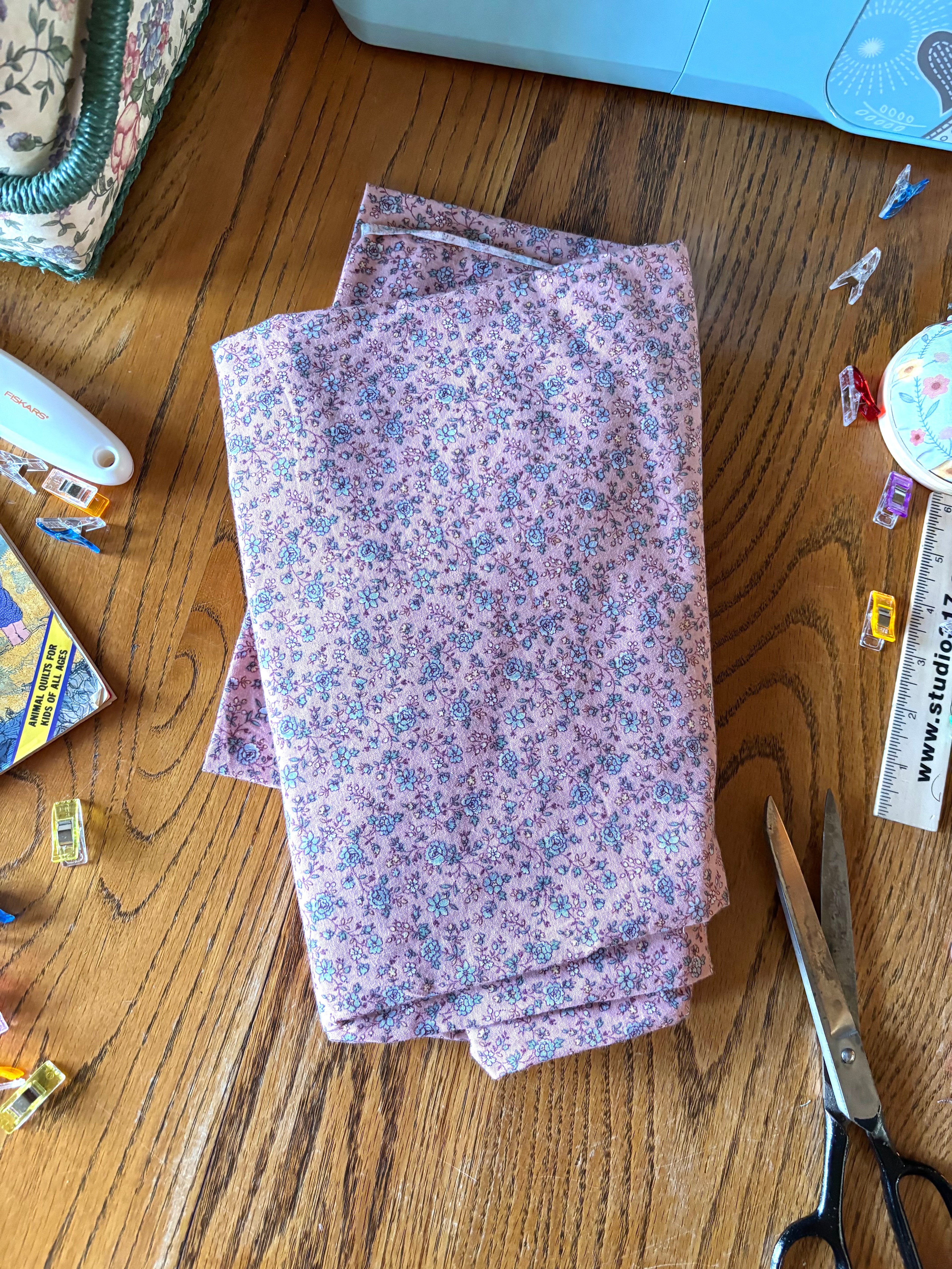 Vintage Floral Cotton Fabric Large Yardage Cottage Pink 84” x 88”