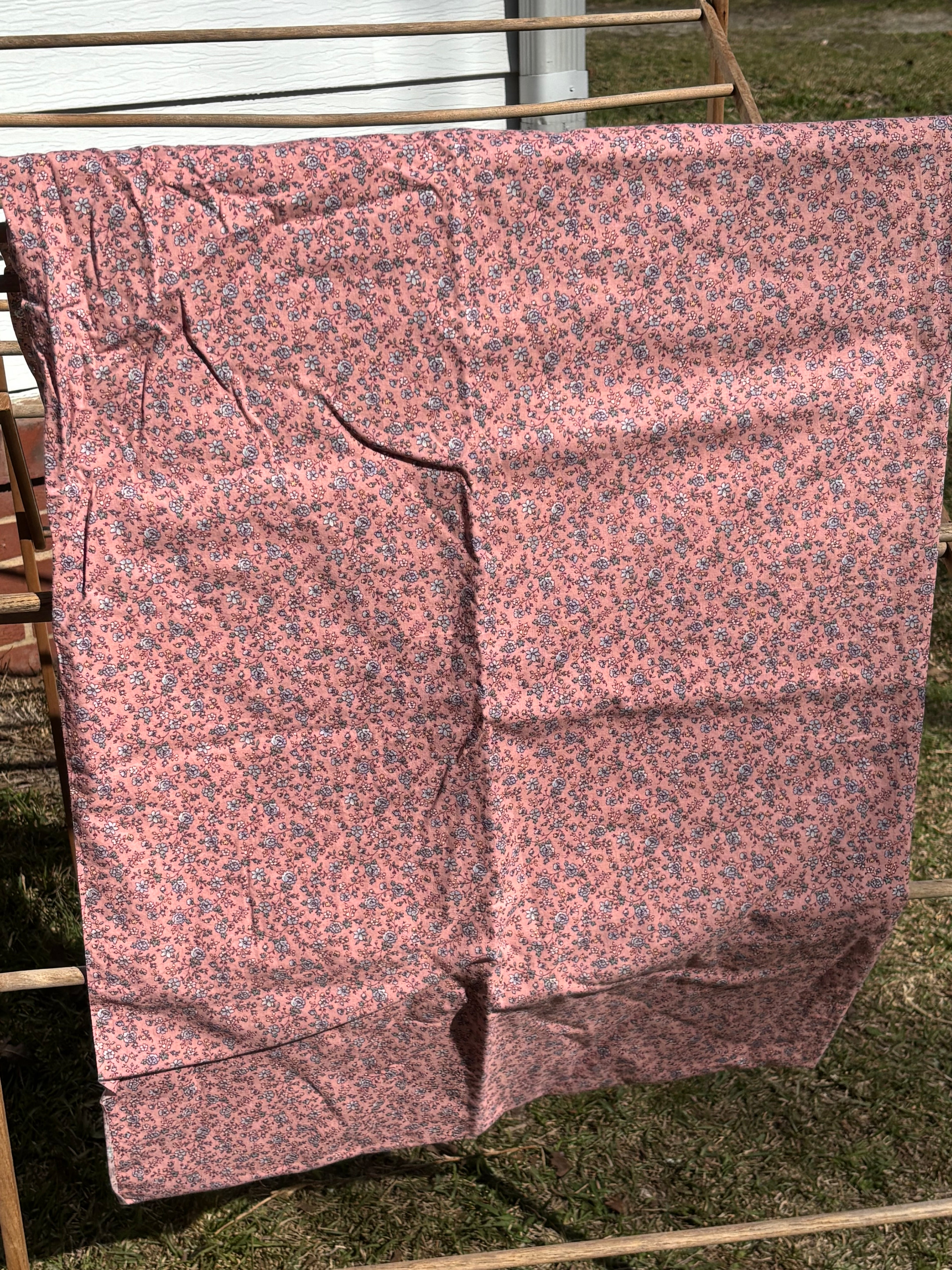 Vintage Floral Cotton Fabric Large Yardage Cottage Pink 84” x 88”