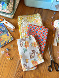 Bundle 4 Vintage Fabric Bundle Floral & Retro Prints Quilting Cotton (3 Pieces)